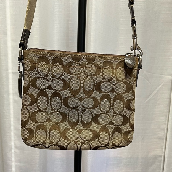 COACH Signature Khaki/Brown Crossbody purse - Picture 3 of 7